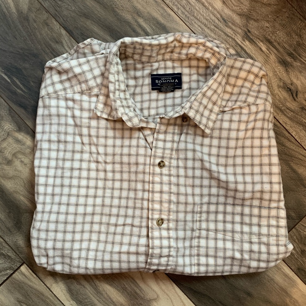 Button up shirt - Picture 4 of 6